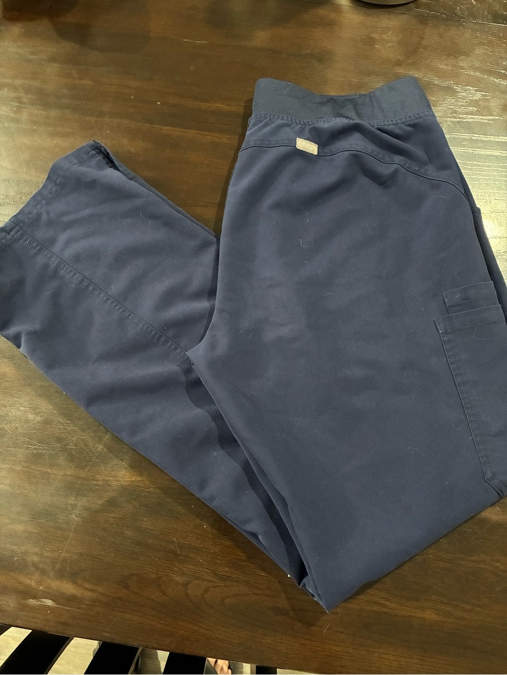 Figs Men's Navy Cargo Scrub Pants